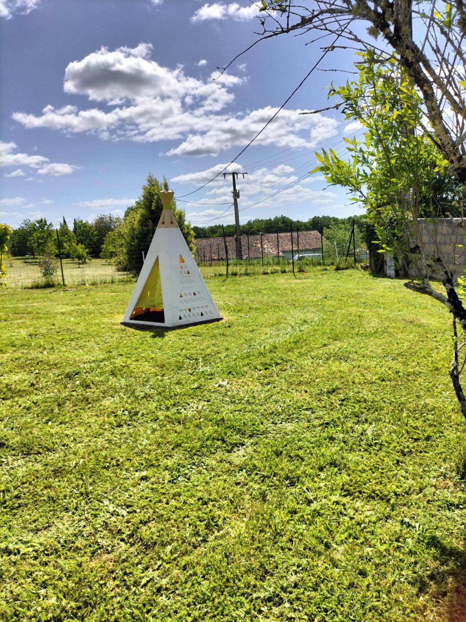 منزل الضيف Saint-Vallier   في Tiny House المظهر الخارجي الصورة